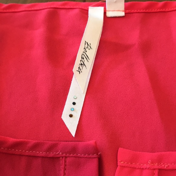 Bellatrix Pink shirt Small - Picture 3 of 7